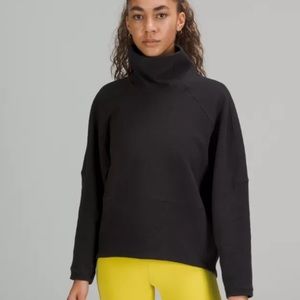 Lululemon Textured Funnel-Neck Pullover Sweatshirt Black Top - 10